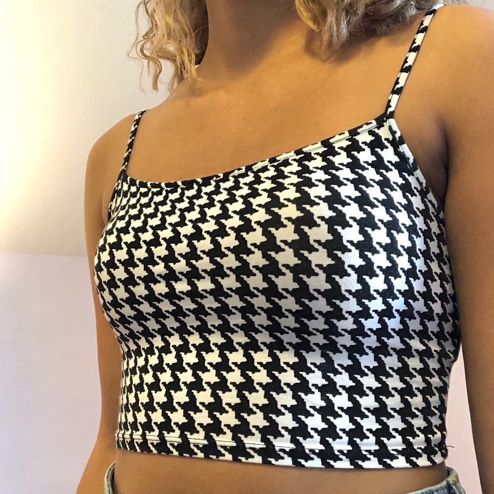 Houndstooth cropped tank